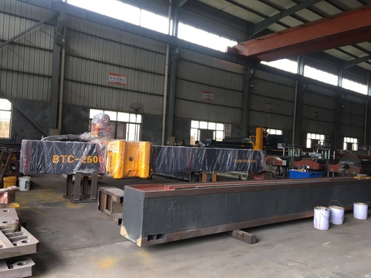 ग्रेनाइट संगमरमर काटने के लिए उच्च गहराई ब्लॉक काटने की मशीन 220V