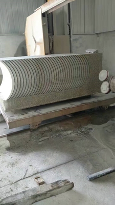 उच्च प्रसंस्करण परिशुद्धता के साथ सीएनसी डायमंड वायर देखा मशीन