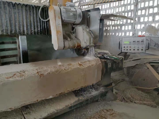 उन्नत ठोस स्तंभ स्तंभ काटने की तकनीक के साथ उच्च काटने बल ग्राइंडर मशीन