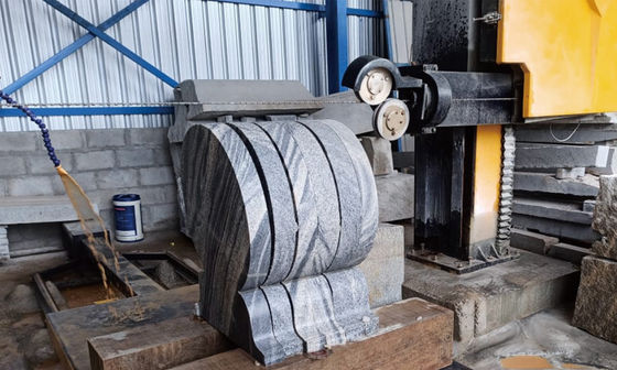 प्रोफाइलिंग-डायमंड-वायर-आरा-मशीन (टॉम्बस्टोन डायमंड वायर आरी मशीन)