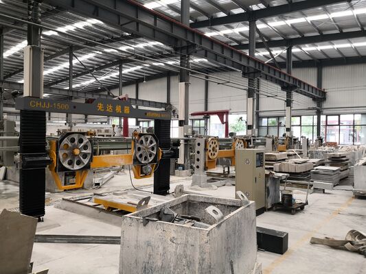 संगमरमर ग्रेनाइट प्रसंस्करण के लिए सुविधाजनक सीएनसी परिपत्र स्लैब पत्थर काटने की मशीन